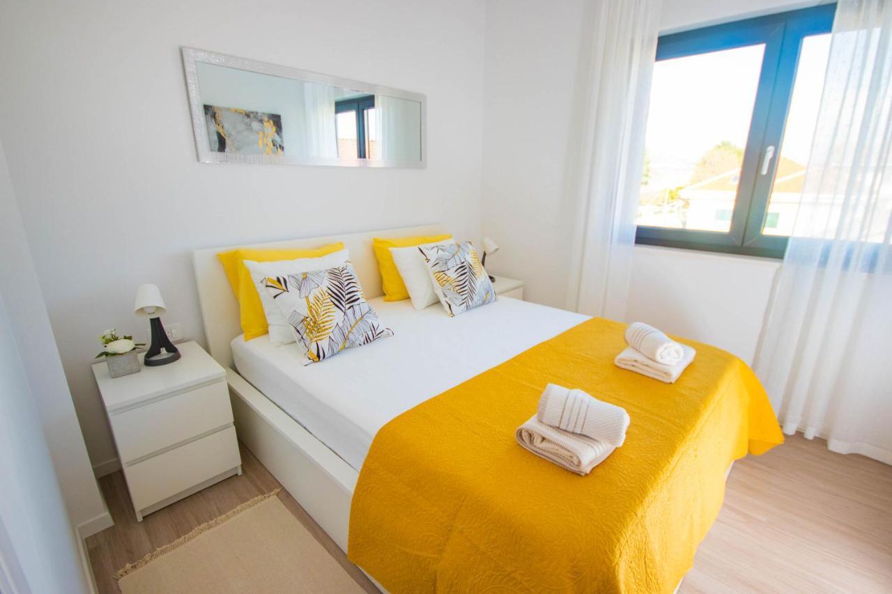 Apartmani Le-Lu คาชเตลา ภายนอก รูปภาพ