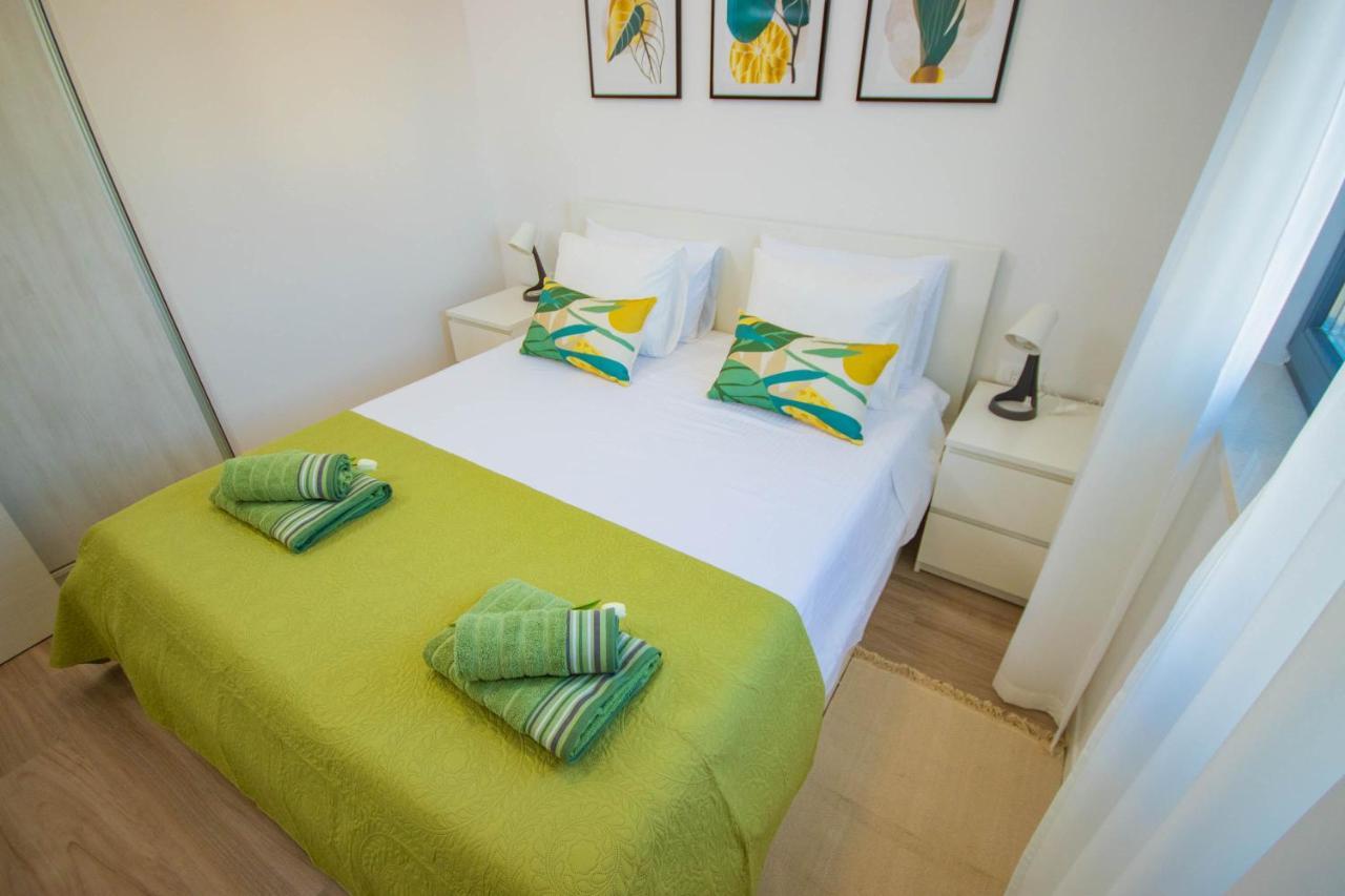 Apartmani Le-Lu คาชเตลา ภายนอก รูปภาพ