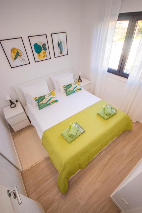 Apartmani Le-Lu คาชเตลา ภายนอก รูปภาพ