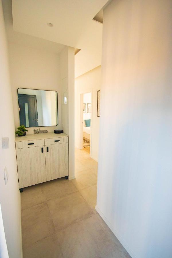 Apartmani Le-Lu คาชเตลา ภายนอก รูปภาพ